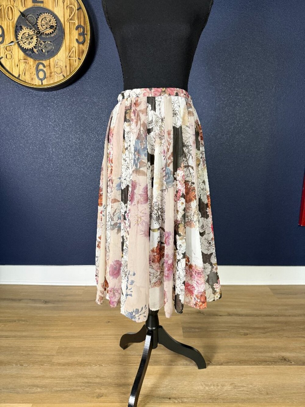 Varun Bahl Anthropologie Flowerful Floral Panel Pleated Midi Skirt | XS
